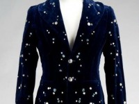 Malcolm Hall embellished midnight blue velvet jacket made for Tony Curtis for a film role. Sold at the ‘Property from the Estate of Tony Curtis’ auction in LA, September 17, 2011.